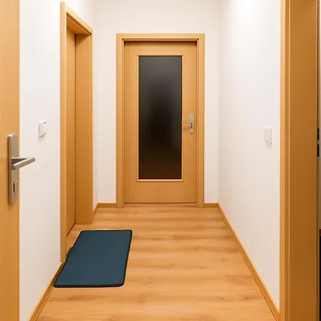 Monteurszimmer Move-in2stay - Einzelbetten, Smart Tv, Wifi *